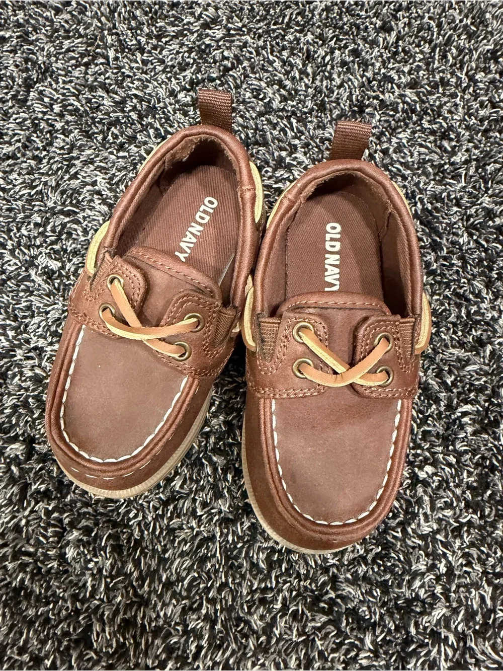 3 sets converse,nike,old navy
